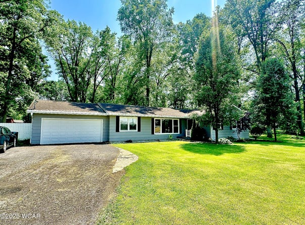5653 Fort Amanda Road, Lima, OH 45805