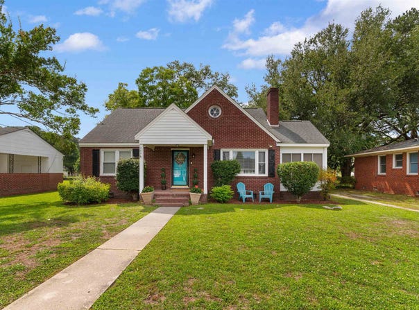 404 S Cedar Ave., Andrews, SC 29510