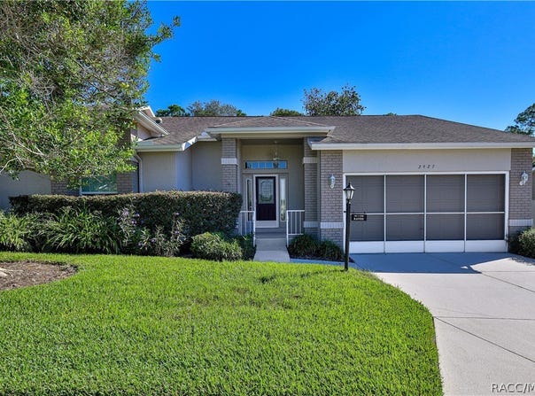 2427 Hidden Trail Drive, Spring Hill, FL 34606