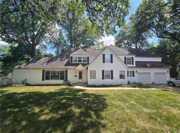 4419 S Lane Street, Olathe, KS 66061