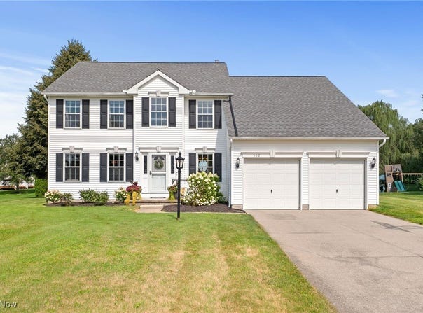 562 Brookstone Court, Copley, OH 44321