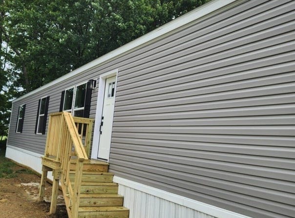 133 Roundtop Circle, Scottdale, PA 15683