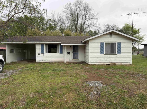 916 North St, Clarendon, AR 72029