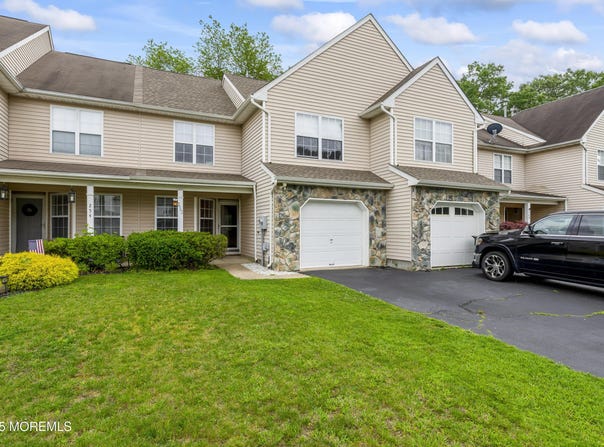 252 Moses Milch Drive, Howell, NJ 07731