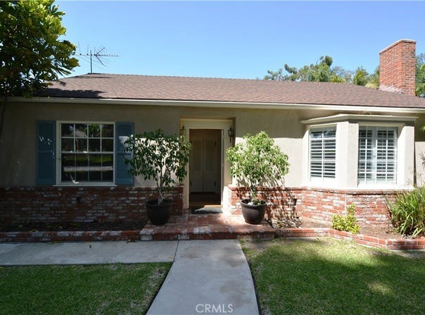 11514 Beverly Boulevard, Whittier, CA 90601