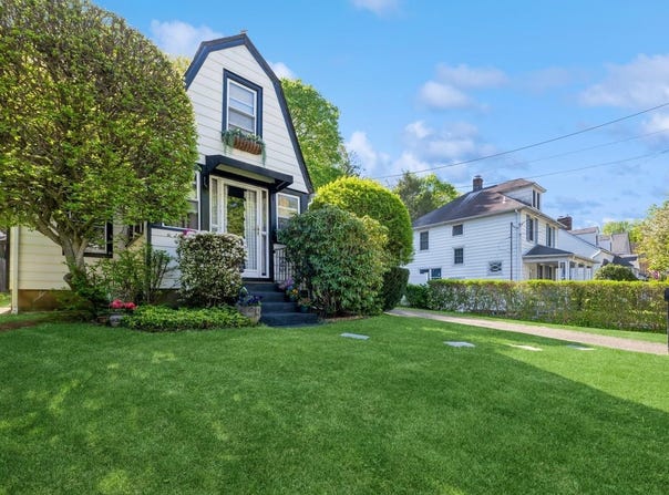 67 Summers Street, Oyster Bay, NY 11771