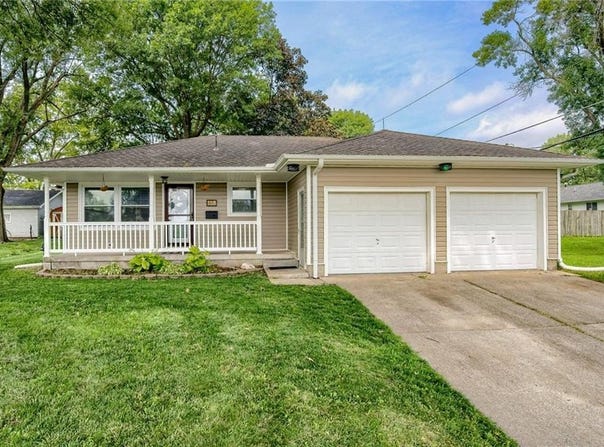 118 S Munn Avenue, Maryville, MO 64468