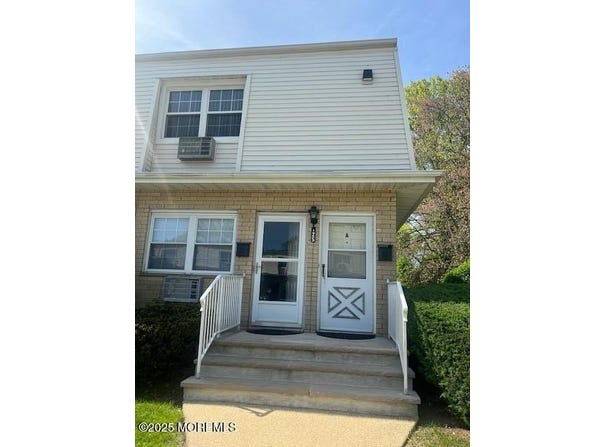 125 White Street, Eatontown, NJ 07724