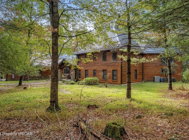 235 E Center Street, Shavertown, PA 18708