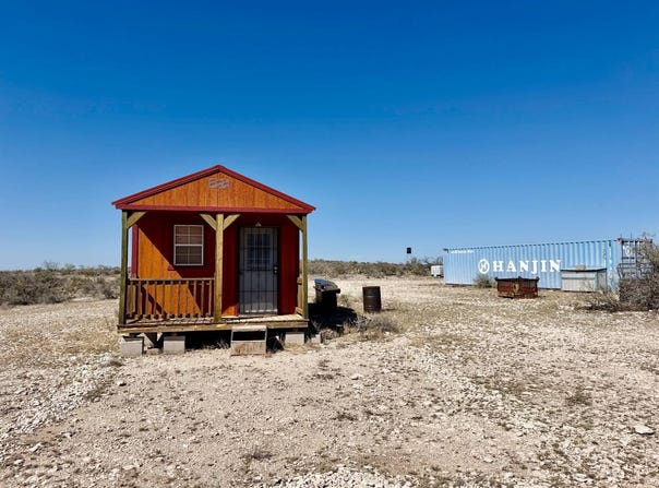 1935 Wolf Springs, Comstock, TX 78837