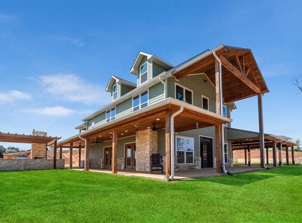 13687 County Road 4188 S, Henderson, TX 75654