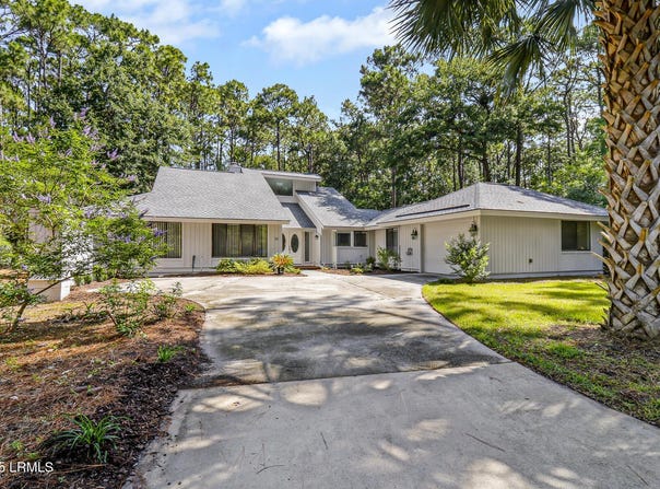 22 Headlands Drive, Hilton Head Island, SC 29926