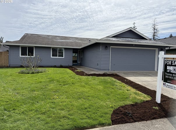 313 SE 9TH St, BattleGround, WA 98604