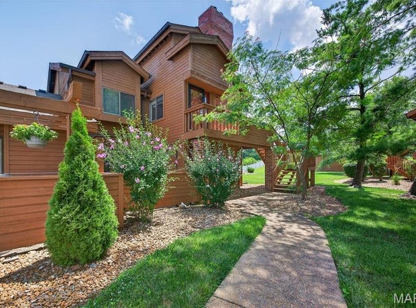 602 Kipling Way, Weldon Spring, MO 63304