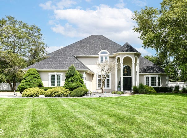 6045 W Hunters Court, Pendleton, IN 46064