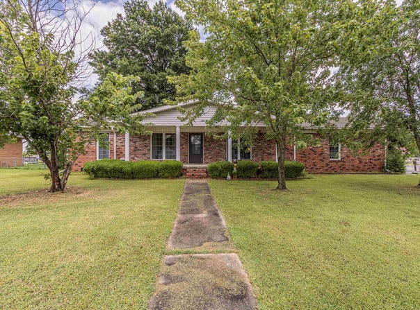 400 N 1 Street, Marmaduke, AR 72443