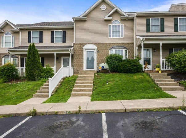 1316 Old Windmill Cir, Harrisonburg, VA 22802
