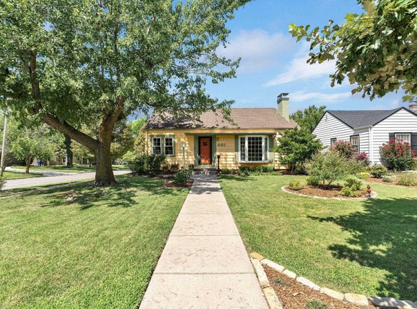 401 N Pinecrest St, Wichita, KS 67208