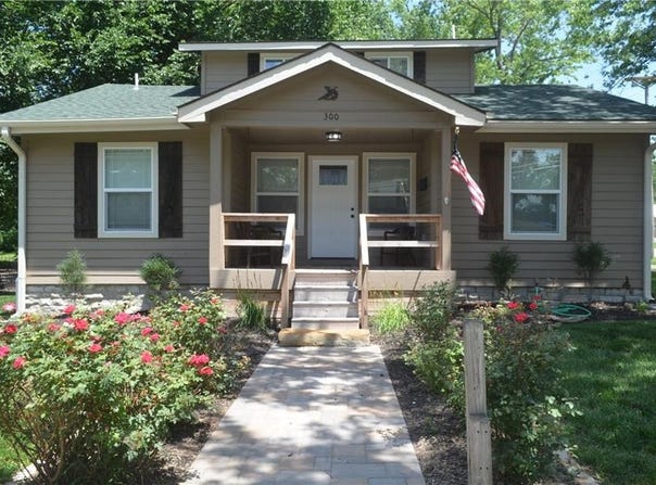 300 W Pine Street, Butler, MO 64730