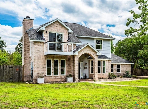 171 Pin Oak Crossing, Elgin, TX 78621
