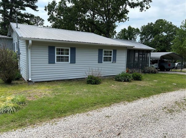 8742 Highway H, Ellington, MO 63638
