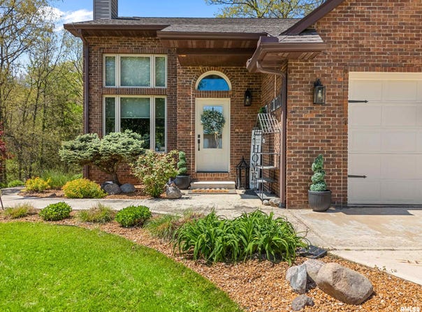 4903 S LAKE CAMELOT Drive, Mapleton, IL 61547