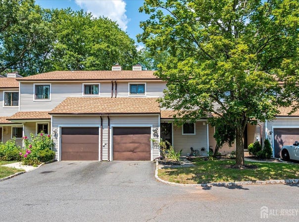 6 Tulip Court, Edison, NJ 08820