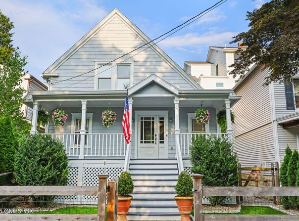 9 Cottage Place, Greenwich, CT 06830