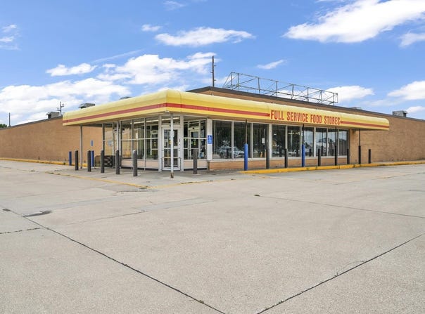 1609 Keokuk Avenue, Spirit Lake, IA 51360