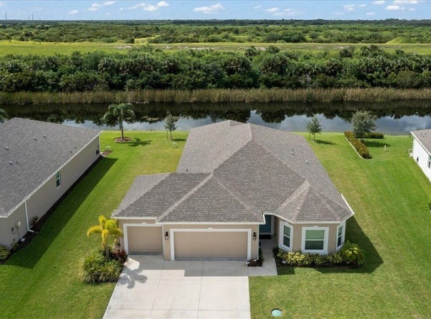 8342 LAGUNA CIRCLE, MICCO, FL 32976
