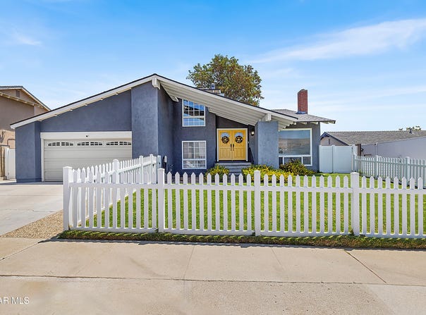 2176 N Brower Street, Simi Valley, CA 93065