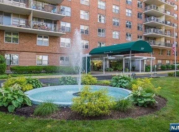301 Beech, Hackensack, NJ 07601