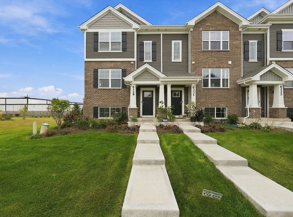 6329 Ulster Drive, Tinley Park, IL 60477
