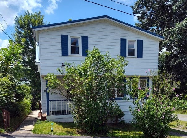 1196 Linwood Ave, Johnstown, PA 15902