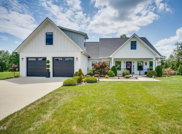 134 Clear Mountain Trail, Greeneville, TN 37745