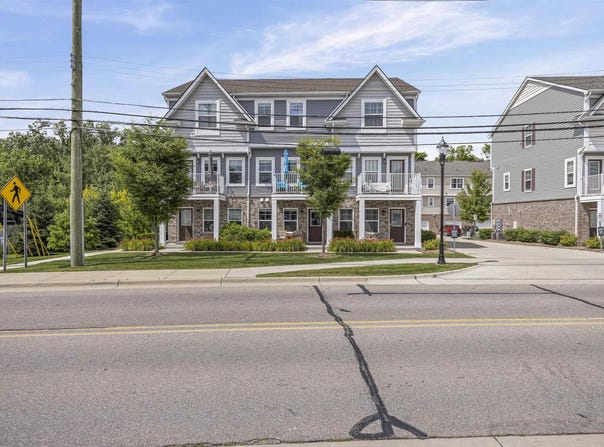 3315 Parkways, Auburn Hills, MI 48326