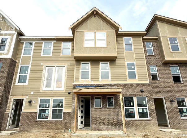 7305 Bayview Run, McCordsville, IN 46055
