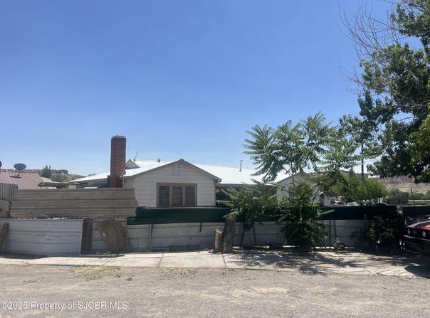1510 S BLUFFVIEW Avenue, Farmington, NM 87401