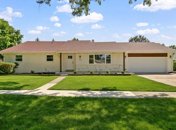 7721 Stevens Street, Darien, IL 60561