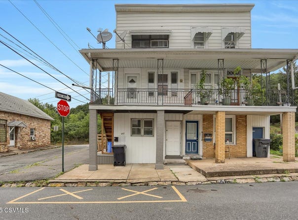 497 W GIRARD Street, Mt. Carmel, PA 17851