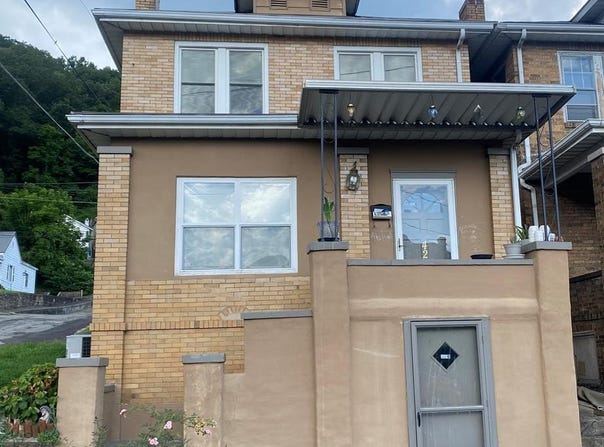 42 6th, Williamson, WV 25661