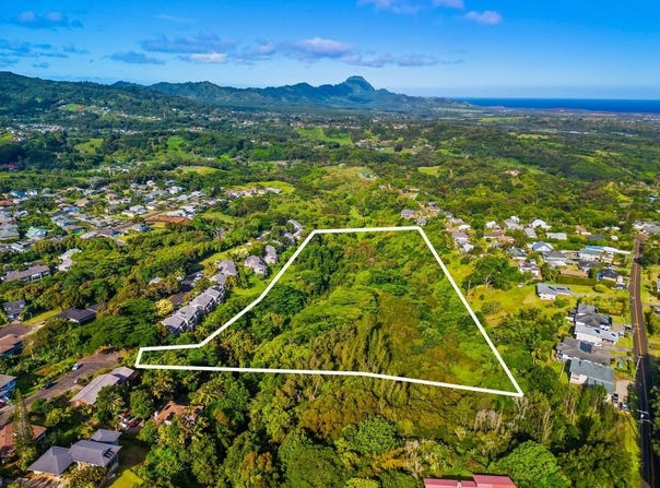 IKENA PL, Kalaheo, HI 96741