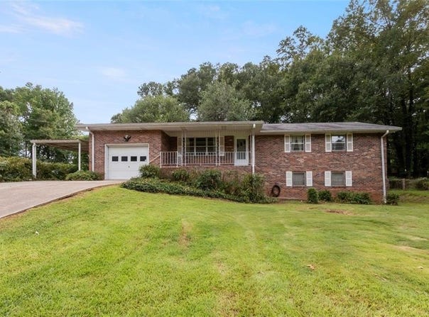 2995 CARRIE Drive NW, Kennesaw, GA 30144