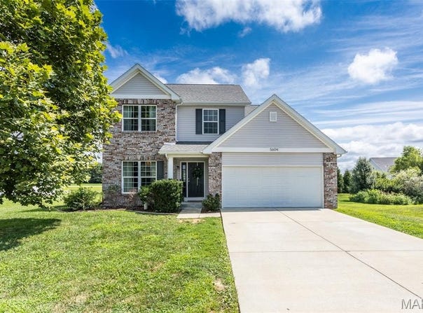 5604 Cedar Bend Drive, Wood River, IL 62095