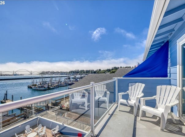 890 SE BAY Blvd, Newport, OR 97365