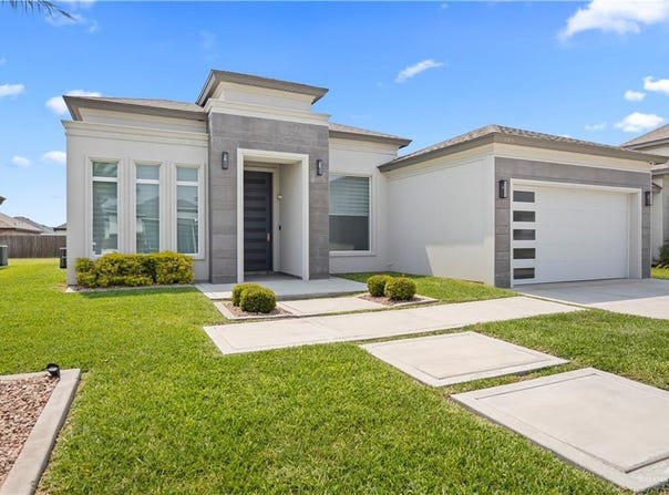 3313 Showboat Drive, Edinburg, TX 78541