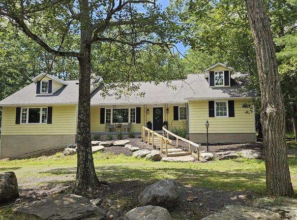 104 Haverhill Road, Buck Hill Falls, PA 18323