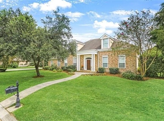 174 ENGLISH TURN Drive, New Orleans, LA 70131