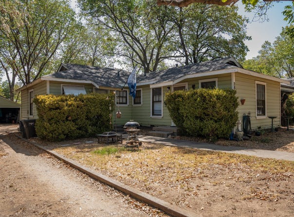 2849 Handley Drive, Fort Worth, TX 76112