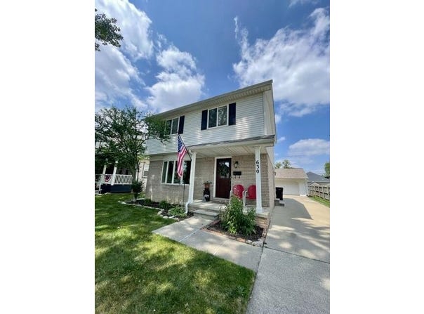 630 Forest Street, Wyandotte, MI 48192
